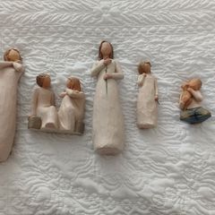 Collection of Willow Tree Figures-20 euro for all