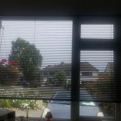 venitian blinds