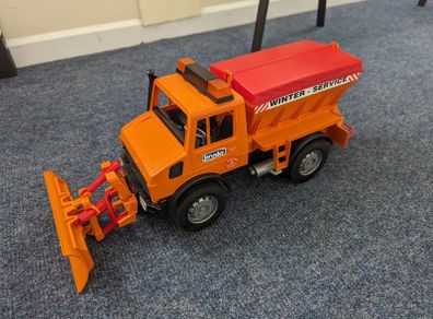 Bruder farm toy clearout