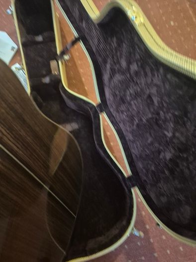 Huss & Dalton D-RH Guitar
