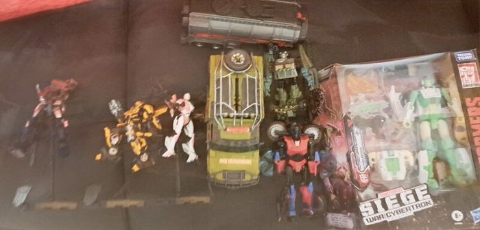 Transformers Lot