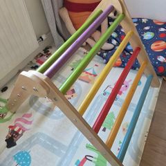 Sawdust & Rainbows Pikler Climbing Frame Triangle