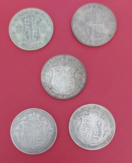 England 5 X 1920 on  50% Silver Half Crown Coins