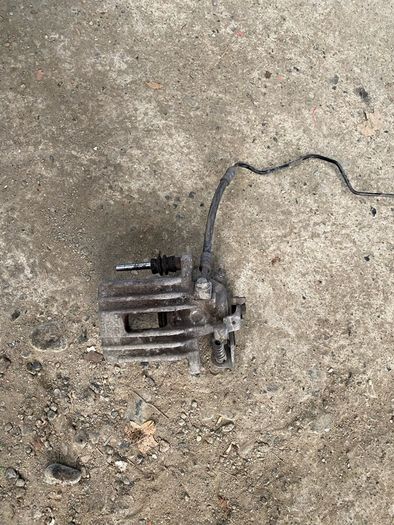 Audi A1 2016 rear brake calliper offside