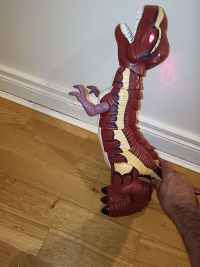 mega t rex dinosaur