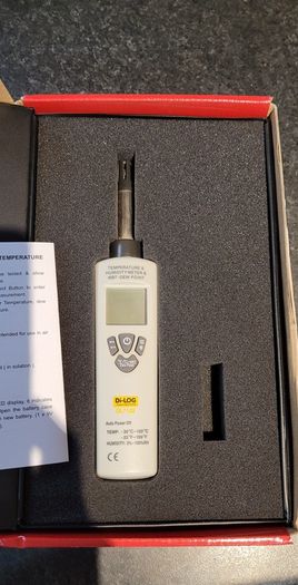 Di-log Humidity and temperature stat DL7102