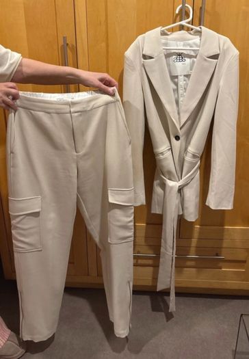 Karen Simonsen  ream Suit