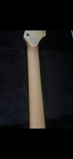 Fender Squier Showmaster fretboard body
