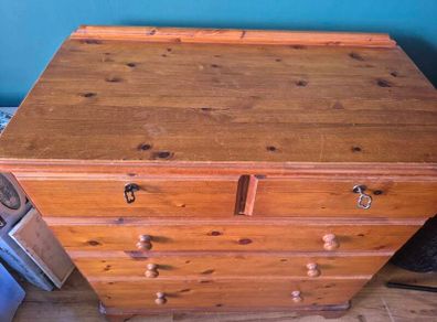 sold wood chest of drawers