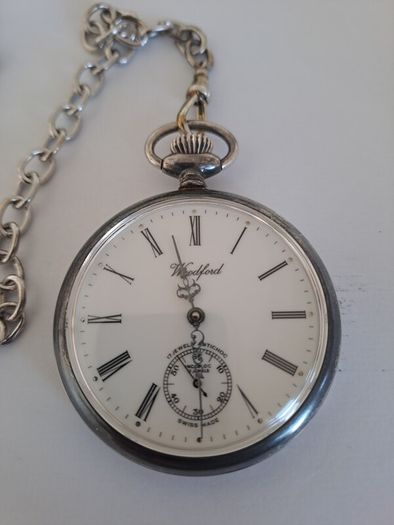 pocket watch wind up