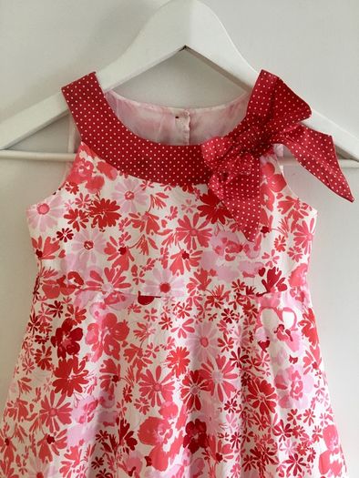 Girls dress, 7-8y