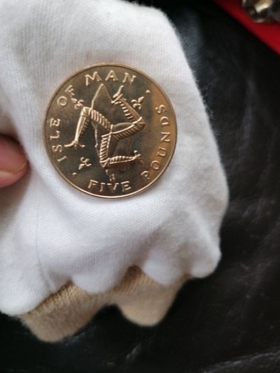 1981 Isle Of Man Five Pounds Coin
