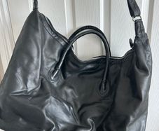 Very Large Leather Travel bag