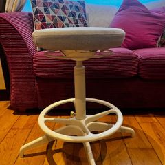 stool adjustable