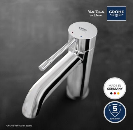 GROHE Essence New Basin Mixer Chrome 23590001