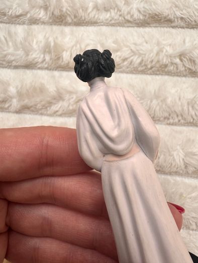 Star Wars Princess Leia Disney Store Cake Topper Action Figure approx. 9 cm. Used Please see photos