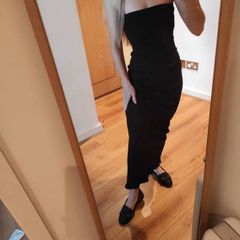 womens dress maxi , classic dress,  black tight, with a beautiful slit at the back size XS  ,black elegant Bershka , 96 % cotton