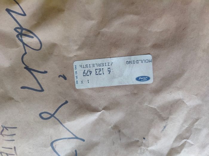 Ford Escort Mk3 Orion Mk1 Rear Window Trim Moulding RH Genuine NOS MINT 6123479