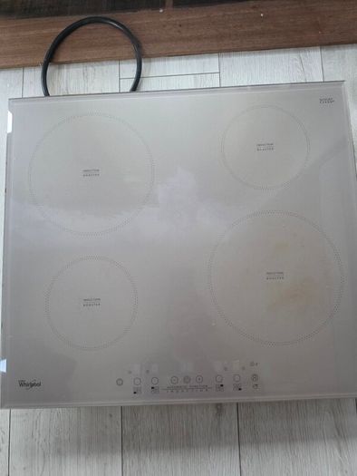 Whirpool beige induction hob