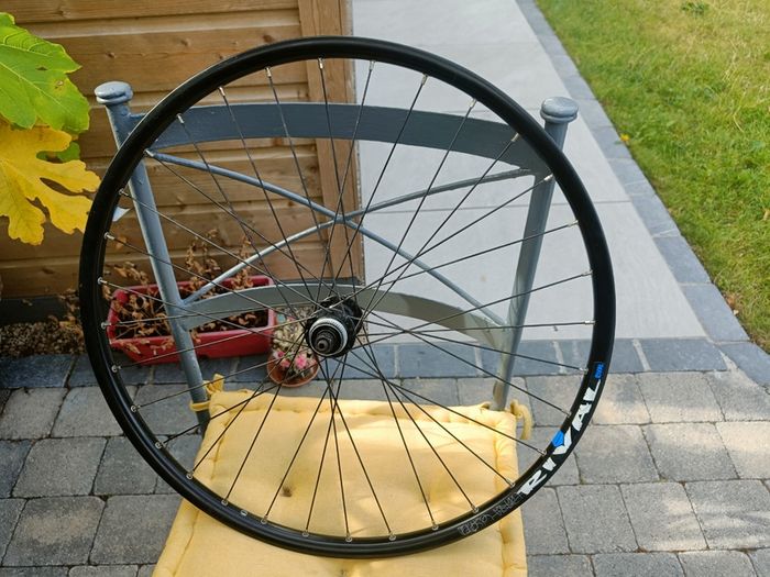 Ryde Rival bike rear wheel 19c559