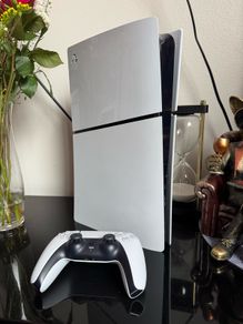 PlayStation 5 slim disc version