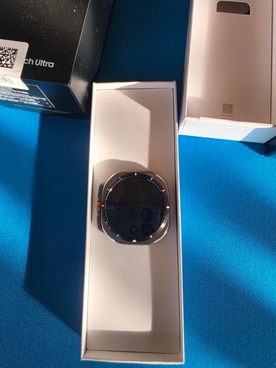 Samsung Galaxy ultra watch unwanted gift brand new