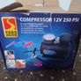 12V Car air compressor pump Brand new Image 8