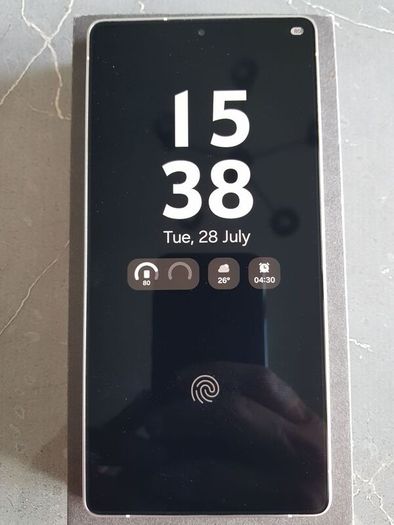 Samsung Galaxy S25 Ultra White Tytanium 12/256 warranty 100% battery condition