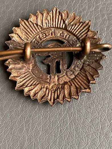 irish army Nurses Cap Badge
