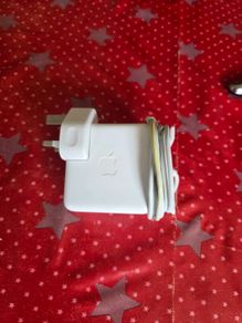 MagSafe 2 power adapter