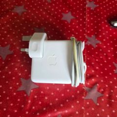 MagSafe 2 power adapter