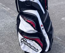 taylormade juggernaut golf bag