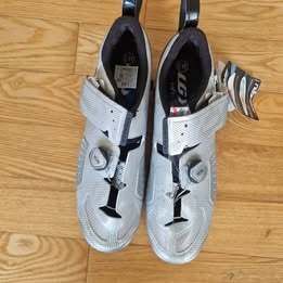 Louis Garneau Tri Carbon cycling shoes 44.5