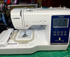 BROTHER INNOVIS M280D Embroidery Sewing Machine - Serviced - As new