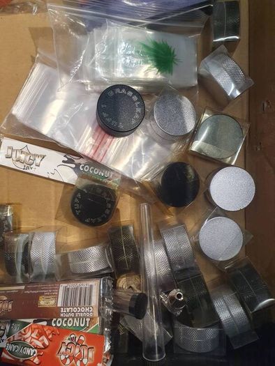 grinder and accessories