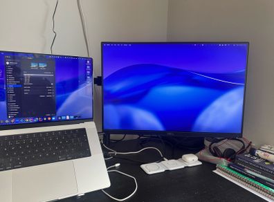 Dell UltraSharp U2415 24 inch 16:10 IPS Monitor + Desk Monitor Arm