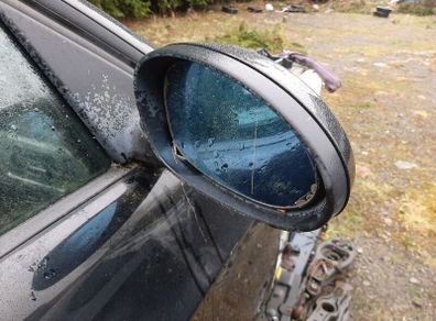e90 driver wing mirror