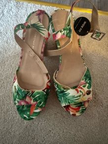ladies shoes