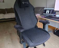 Secretlab Titan gaming chair