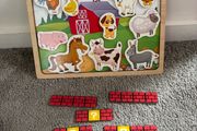 Magnetic board with animals