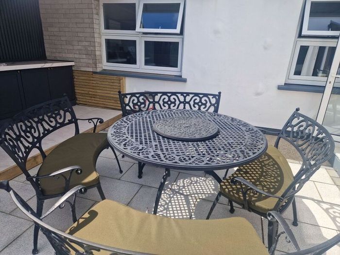 Aluminium table and chairs
