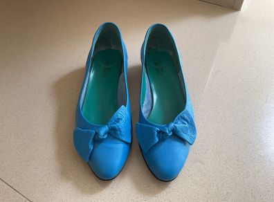 'Panzyl' ladies' blue leather shoes with bow.