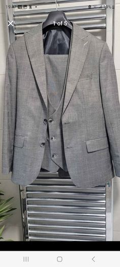 Mens Suit