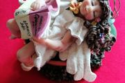 Gardening Angel Figurine "Guide to Gardening"