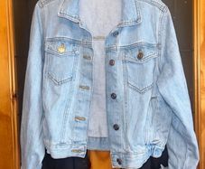 Age 10-11 dunnes denim jacket