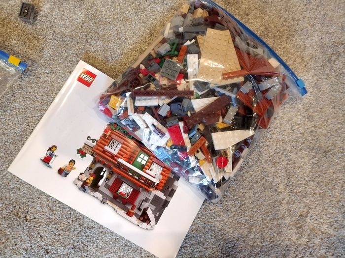 LEGO Christmas Winter Set 10325