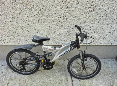 Kids 20" Blade bike. Huffy. Ex Halfords.