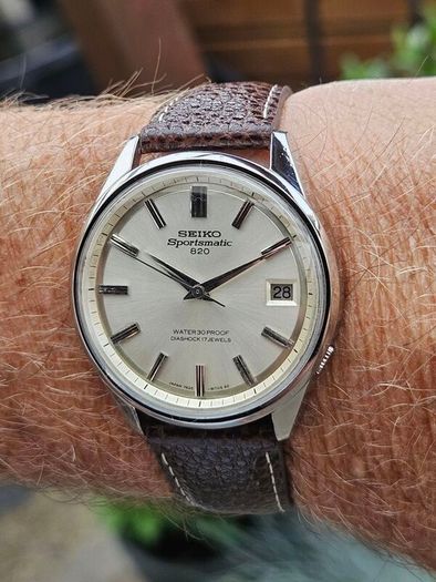 Watch Seiko Sportsmatic 820 Automatic.