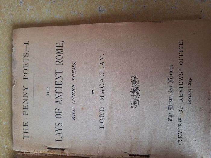 Rare book - The Lays of Ancient Rome by Lord Macaulay