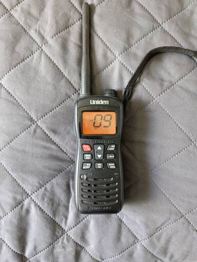 Uniden mhs-126 floating marine radio